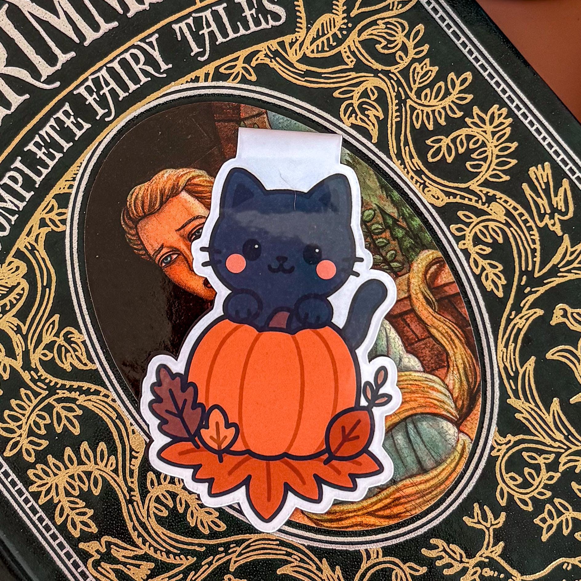 Pumpkin Kitty | Double-Sided Magnetic Bookmark | Cute Fall - Halloween Gift for Book Lovers